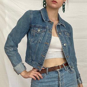 Cropped denim jacket